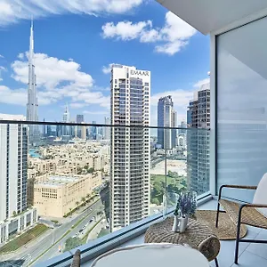 Apartment Luxury With Burj Khalifa View - Marquise Square Tower, Dubai